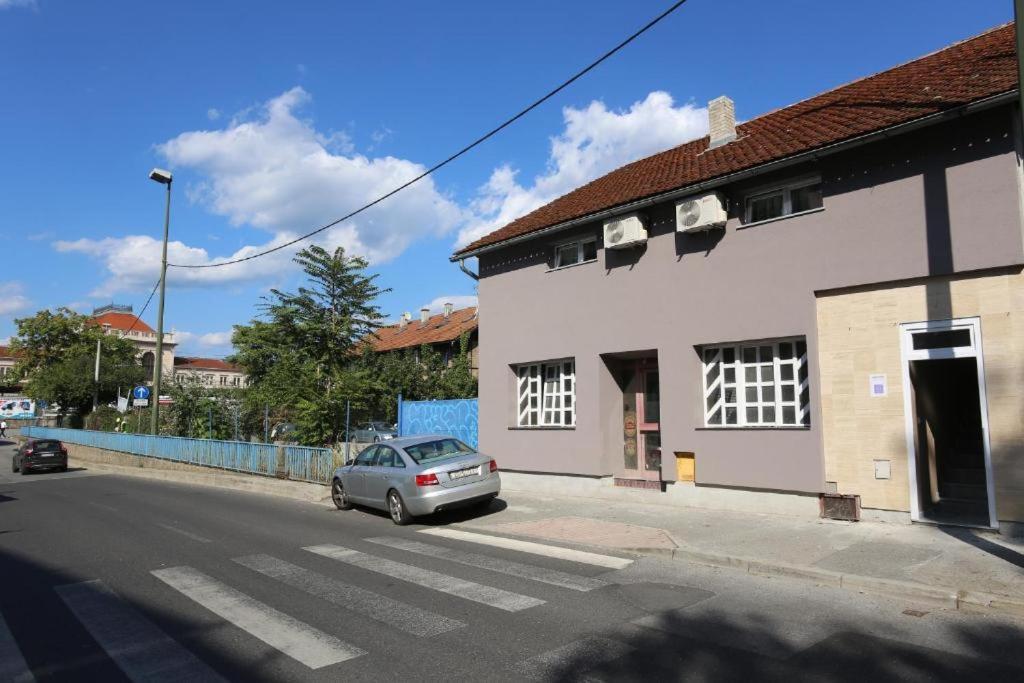 זאגרב Apartments Rooms Paromlin Centar מראה חיצוני תמונה